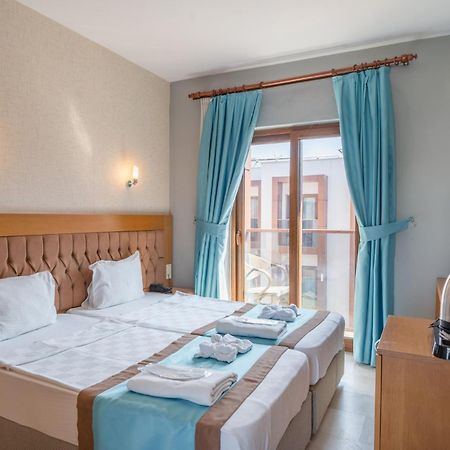 גומבט Majeste Hotel Bodrum מראה חיצוני תמונה