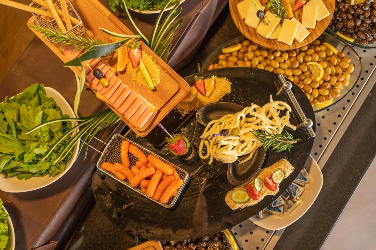 גומבט Majeste Hotel Bodrum מראה חיצוני תמונה