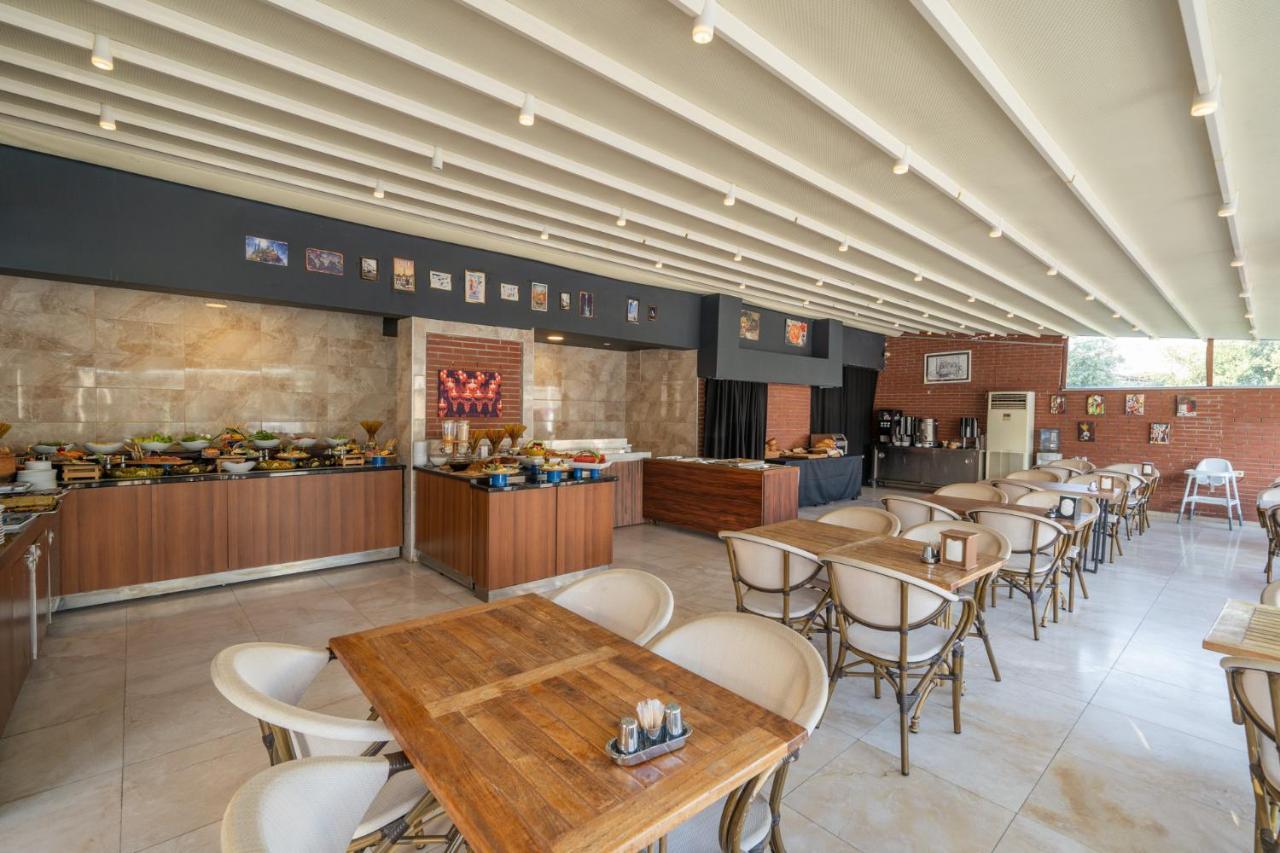 גומבט Majeste Hotel Bodrum מראה חיצוני תמונה