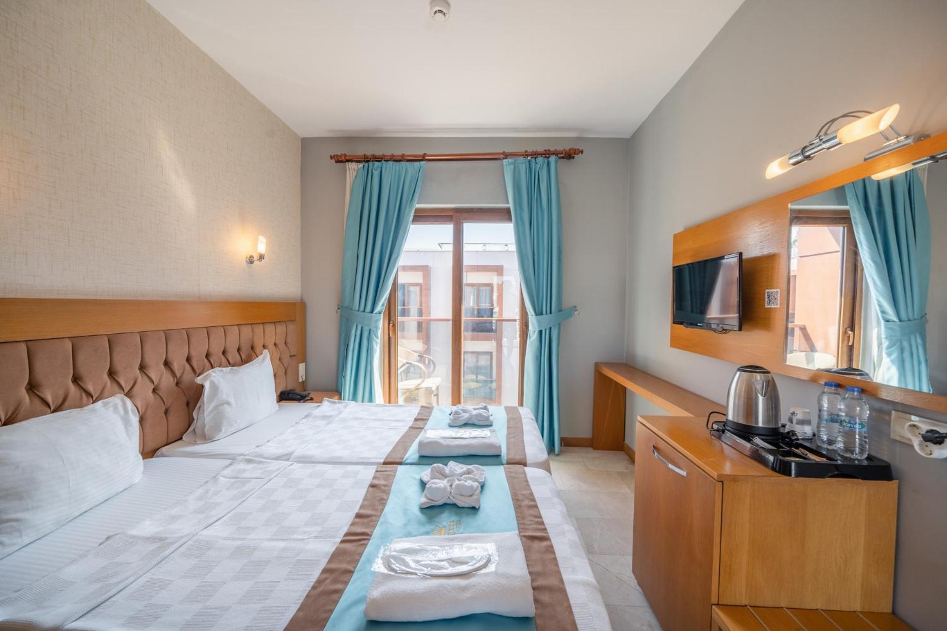 גומבט Majeste Hotel Bodrum מראה חיצוני תמונה